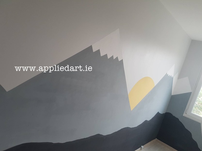 Modern Mural Dublin Ireland Artist Wall Paintings Klaudia Pawlowska Byrne appliedart.ie art saggart artist